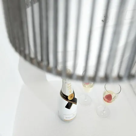 El_puerto Luxury Port アパート Naxos City